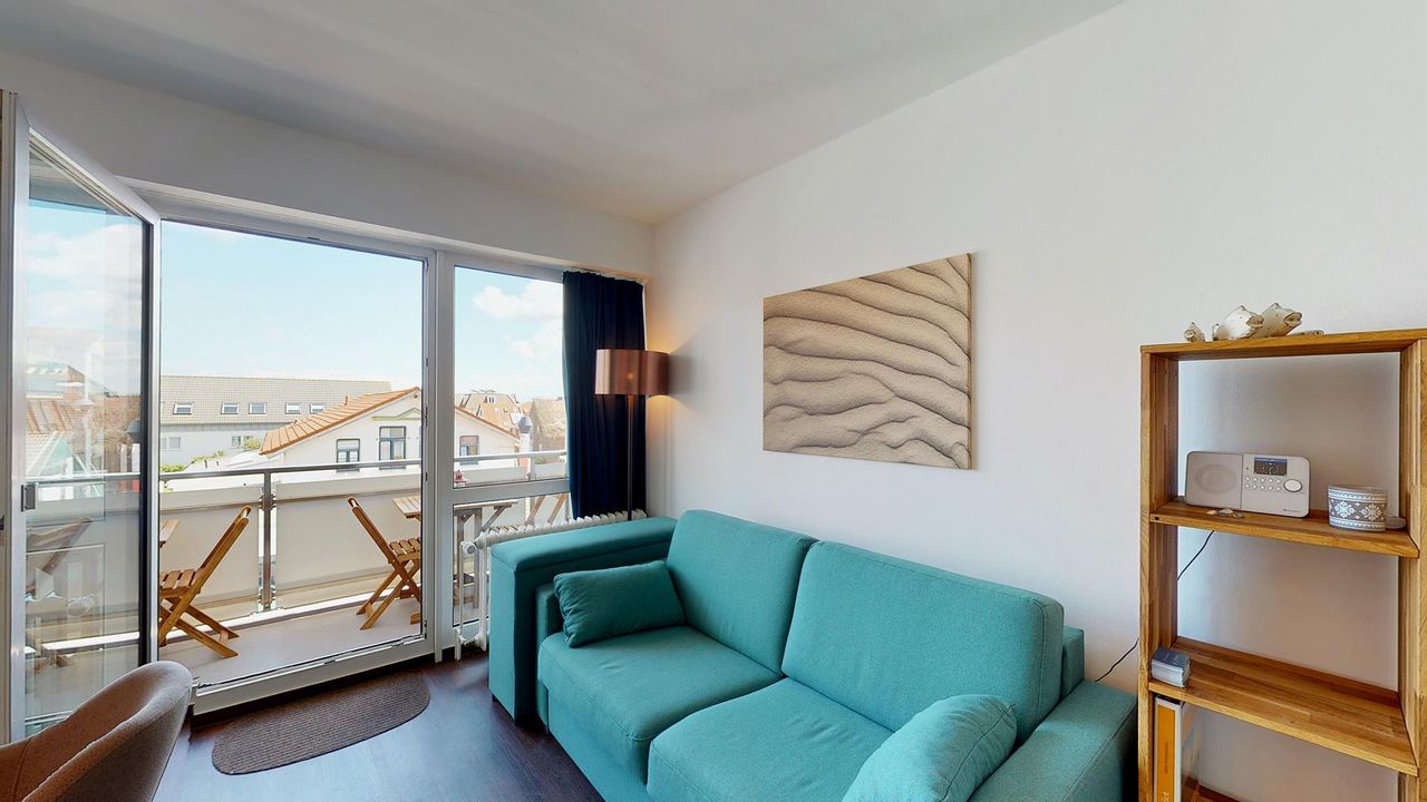 Seeluft 34, Wohnbereich mit Balkon Seeluft 34, Wohnbereich mit Balkon